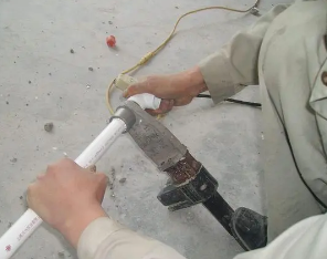 湘桥漏水维修电话